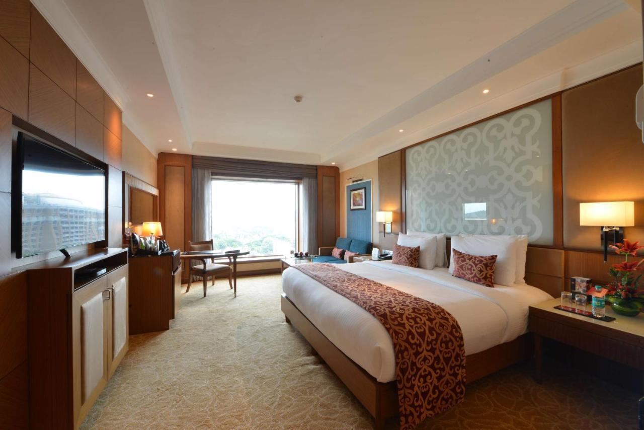 Ramada Plaza Chennai Otel Dış mekan fotoğraf Deluxe Room